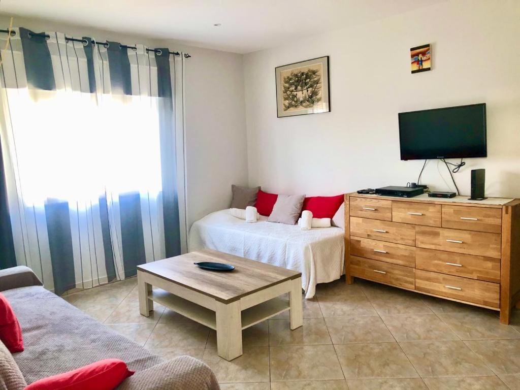 Appartement Тавира Екстериор снимка